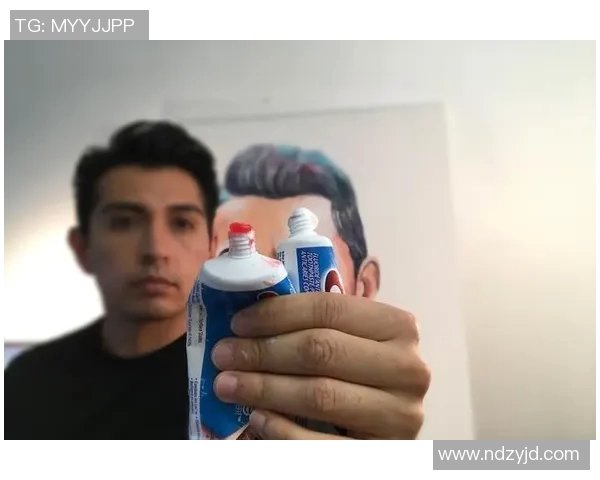 世界杯足球球星肖像绘画技巧解析与创作步骤分享